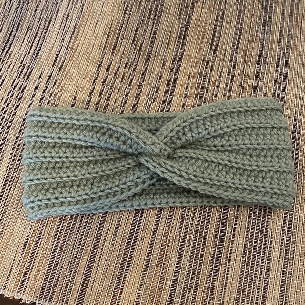 Crochet Twisted Headband/Ear-Warmer